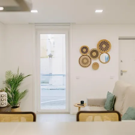 Clarity House - Modern